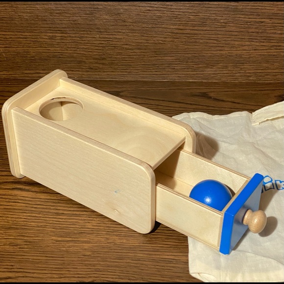 Monti Kids Object Permanence Box 2, EUC - Picture 2 of 7